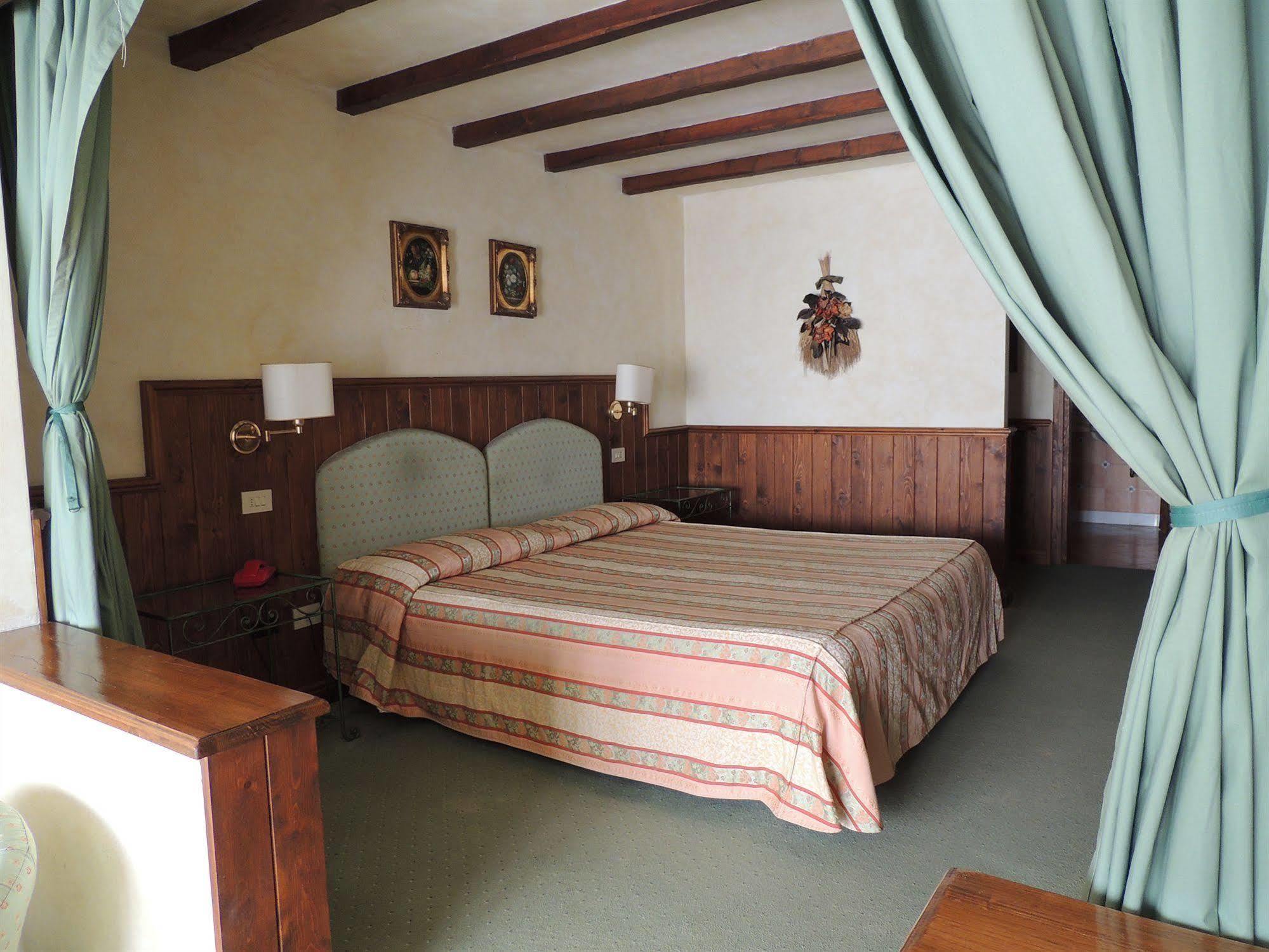 Villa Country Relais I Due Laghi à Anguillara Sabazia Extérieur photo